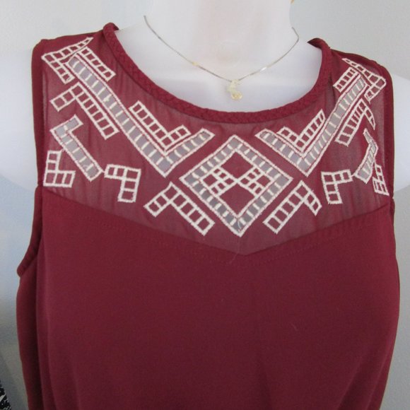 Papaya Sleeveless Maroon Embroidered Summer Dress - Picture 2 of 12